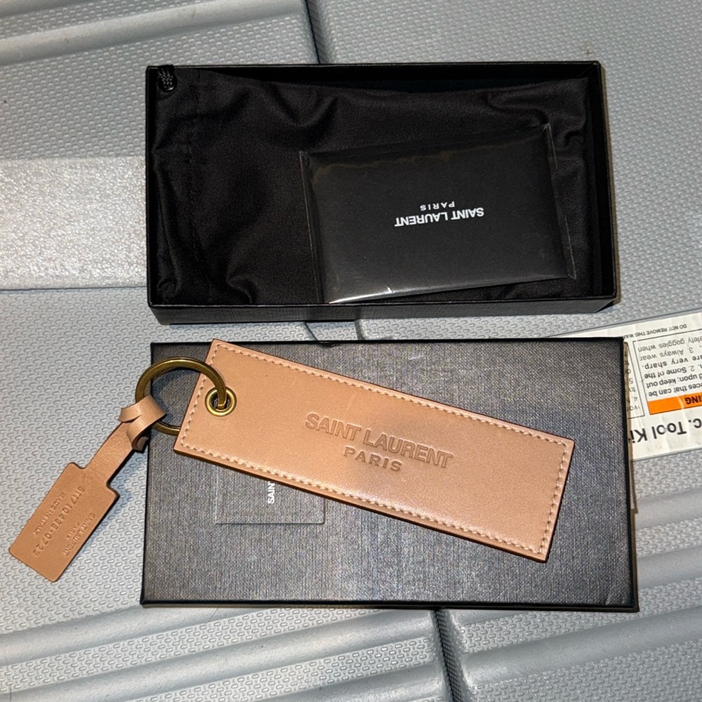NWOT Saint Laurent Tan Leather Luggage Tag w/ Dust Bag & Box